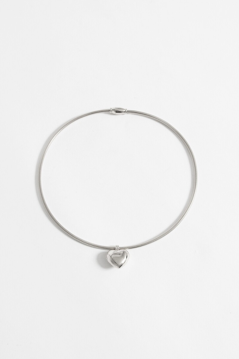 Collar choker dije corazón plateado