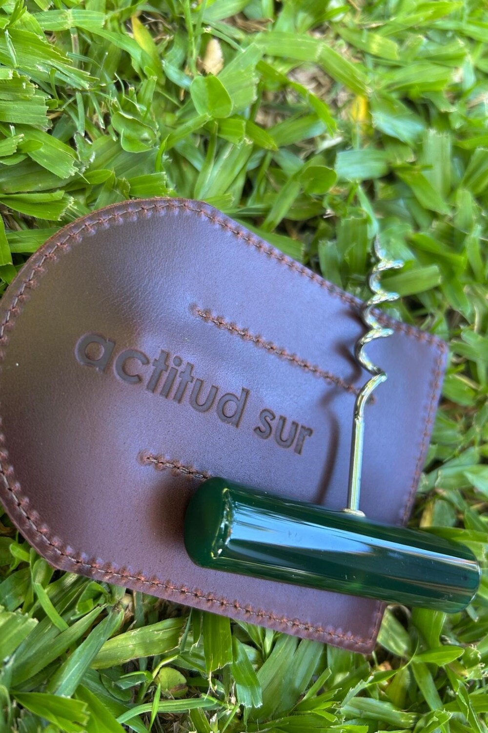 Round Cork Wine Verde / Chocolate