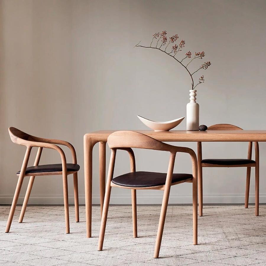Silla Aura | EN EXHIBICION Silla Aura | EN EXHIBICION