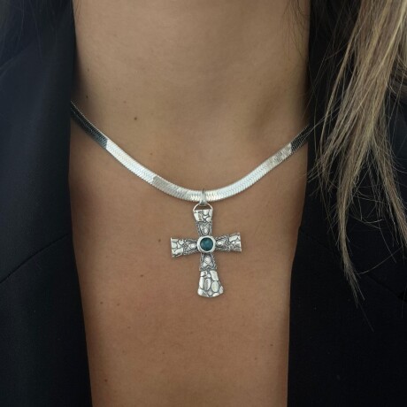 Cruz Labrada Raíz de Esmeralda - Plata 925 Cruz Labrada Raíz de Esmeralda - Plata 925