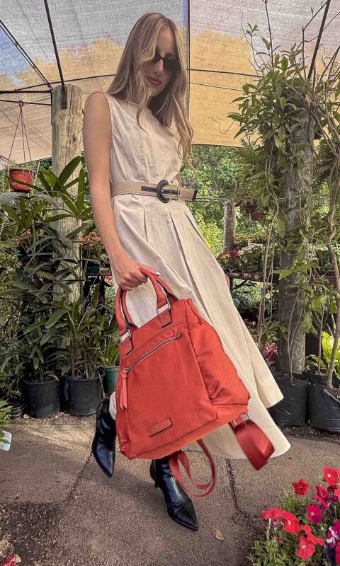 CARTERA MOCHILA VAINILLA LADRILLO