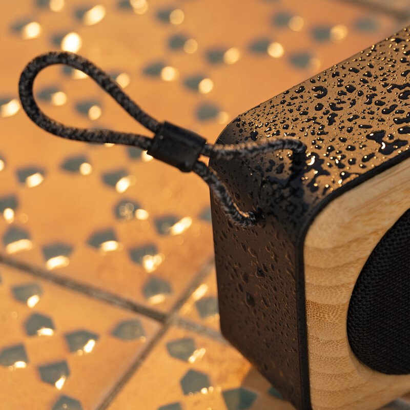 Parlante Roots (Bluetooth) Parlante Roots (Bluetooth)