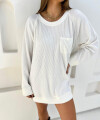 Blusa blanca larga Blusa blanca larga