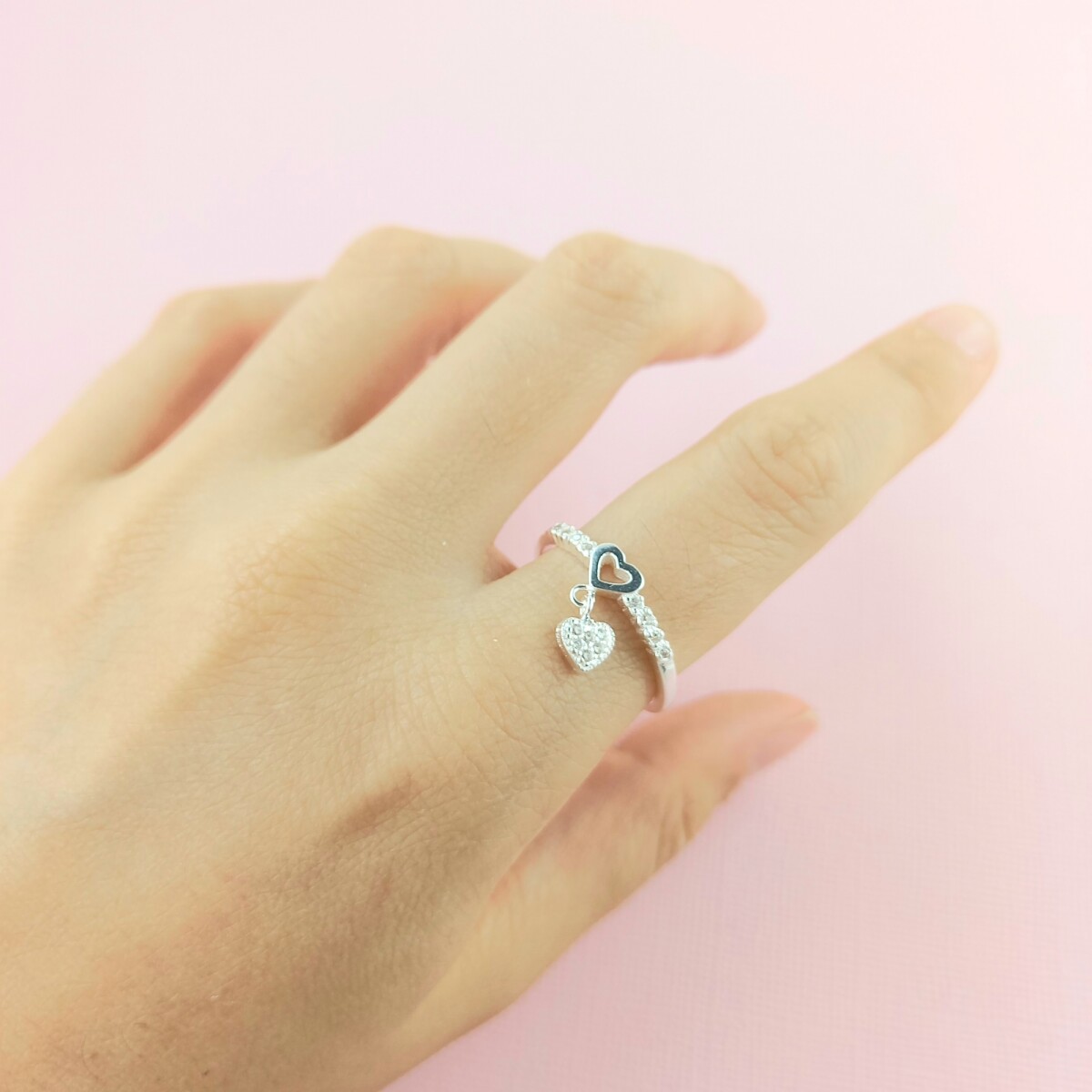 Anillo Dyna en plata 925 con circonias. 