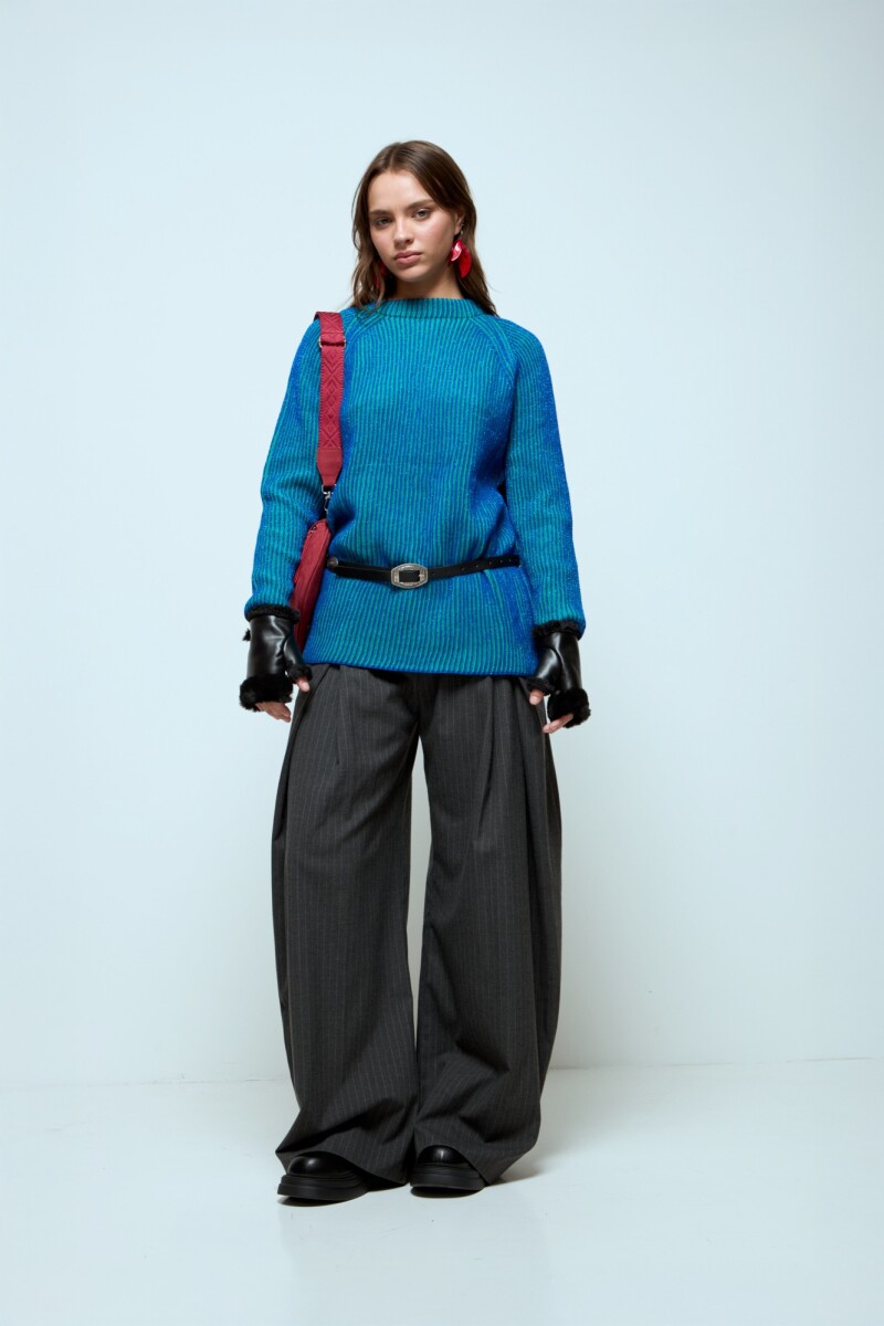 Sweater con lurex azul