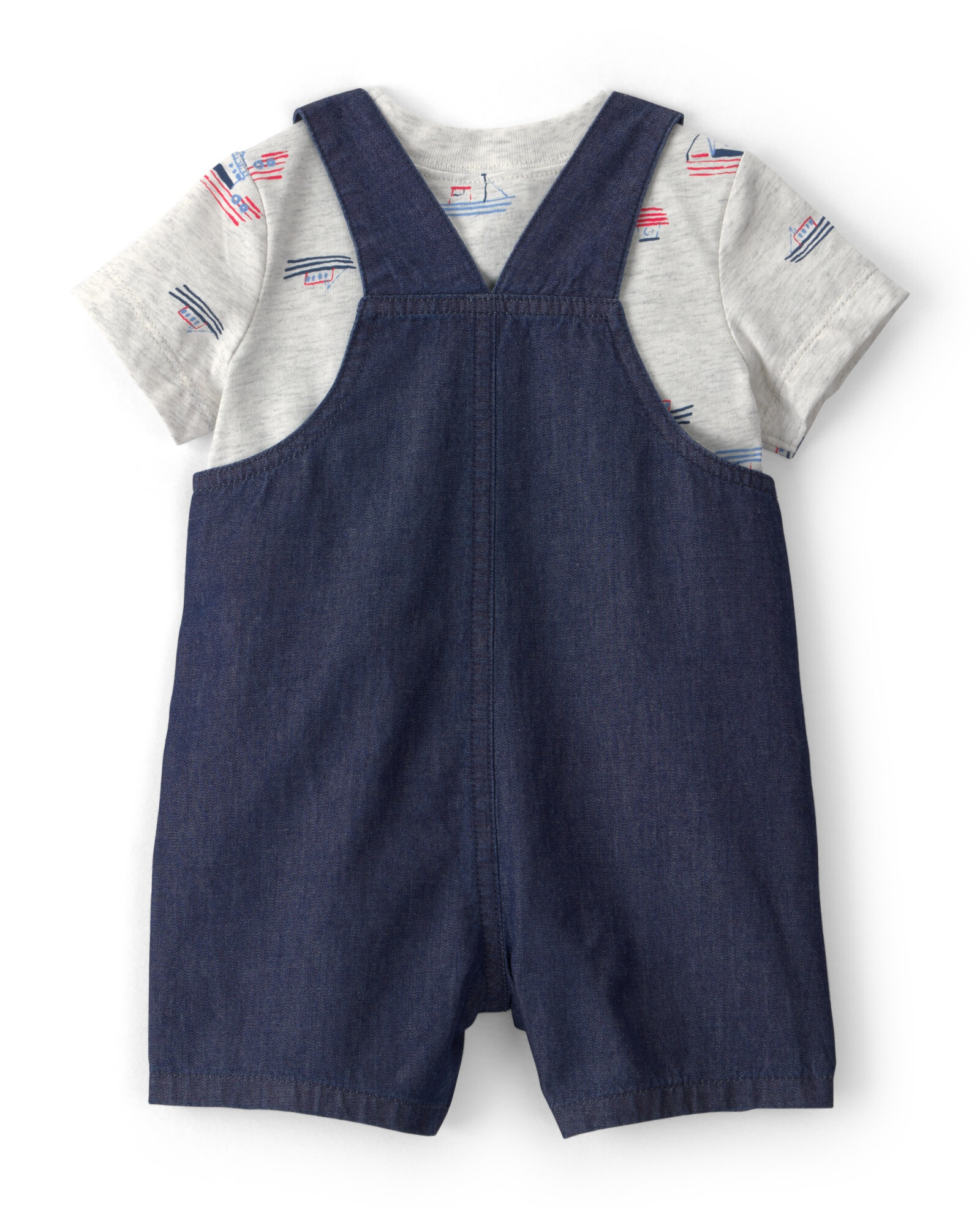 Set dos piezas, enterito corto de chambray y remera, diseño botes Set dos piezas, enterito corto de chambray y remera, diseño botes