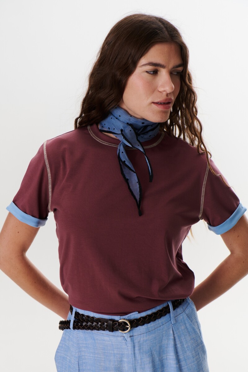 REMERA MAGELA BURDEOS