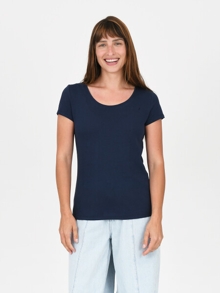 REMERA LUA U AZUL OSCURO