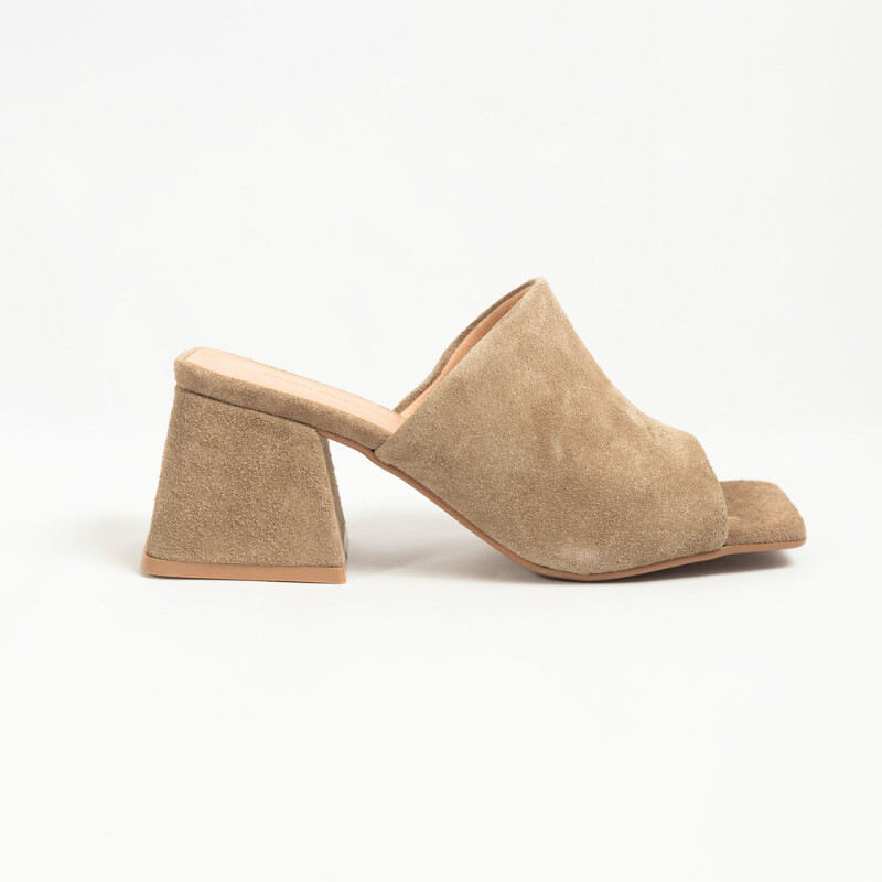 NAPA FOX BROWN PALHA
