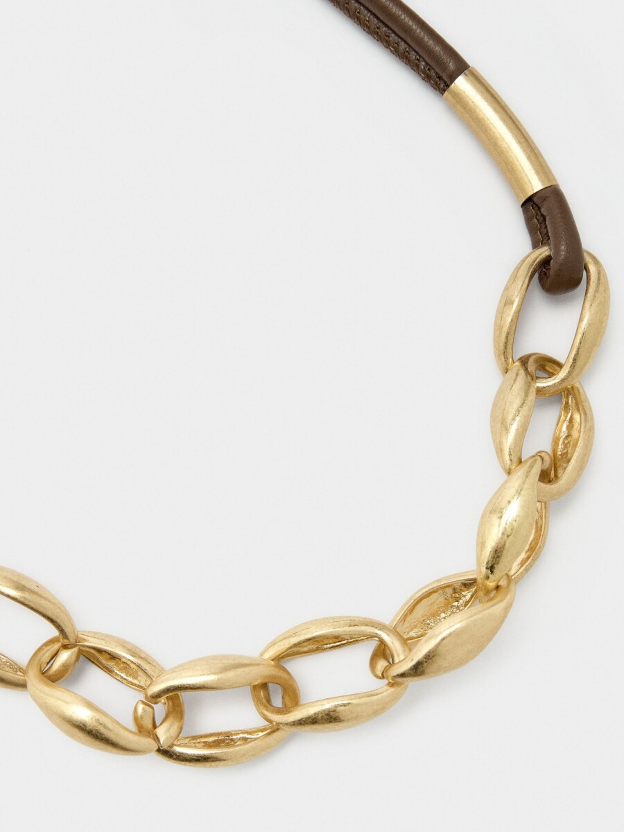 Collar Corto De Eslabones Con Cordón marron