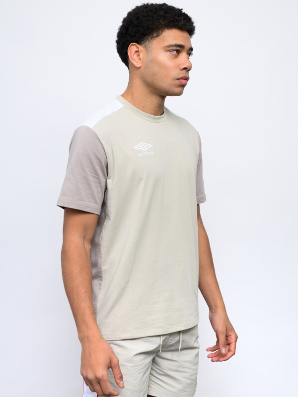 REMERA CUTS Umbro Hombre 0b9