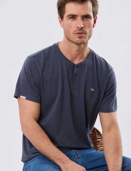REMERA LISA DE ALGODÓN Denim