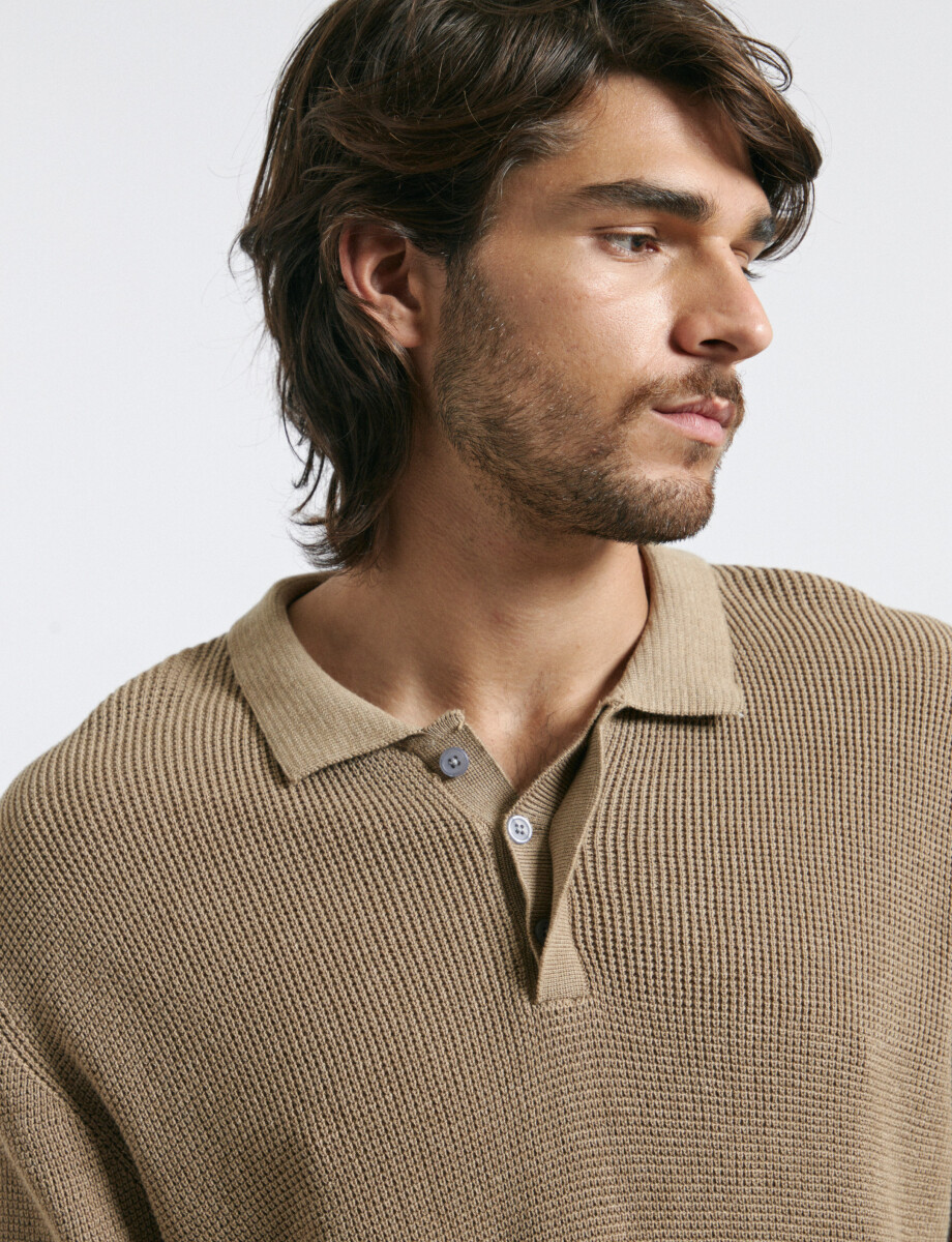 470576 REMERA HARRY Camel