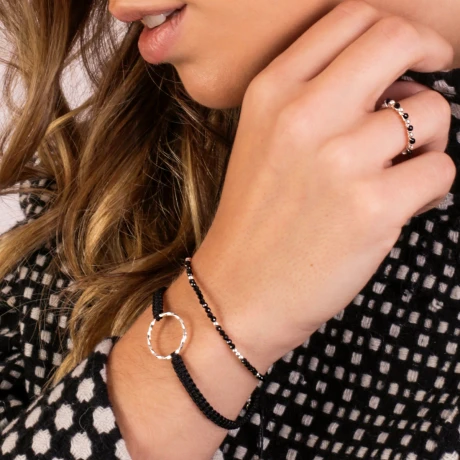 Pulsera BOLTON en macramé y plata 925 cordón color negro