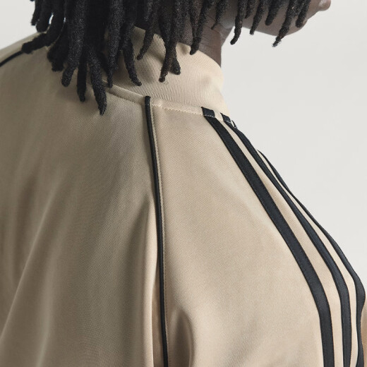 Campera Adidas Sst Tt - Beigge Campera Adidas Sst Tt - Beigge