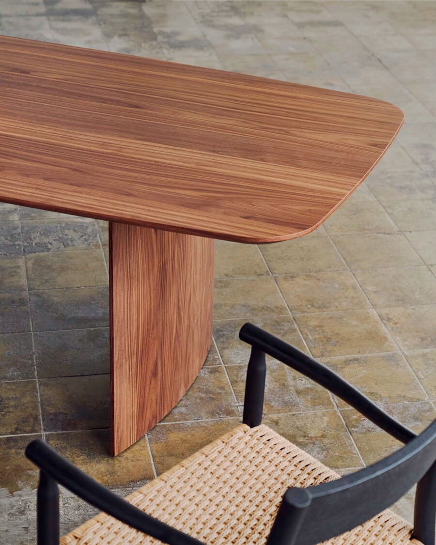 Mesa Litto de chapa de roble de nogal 200 x 100 cm