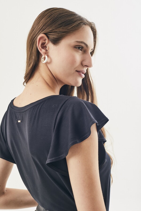 Remera Negro