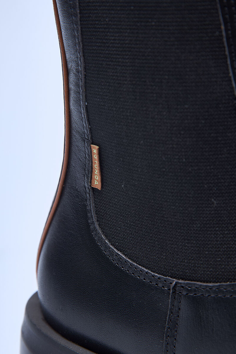 Brio Black