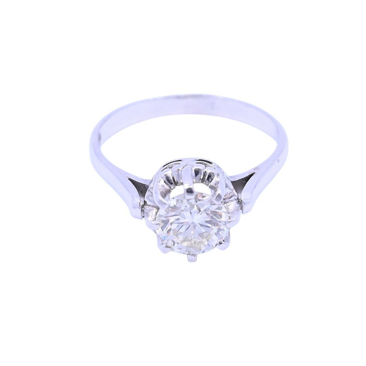 Anillo oro 18 k blanco, platino y brillante con engarce 6 puntas. 