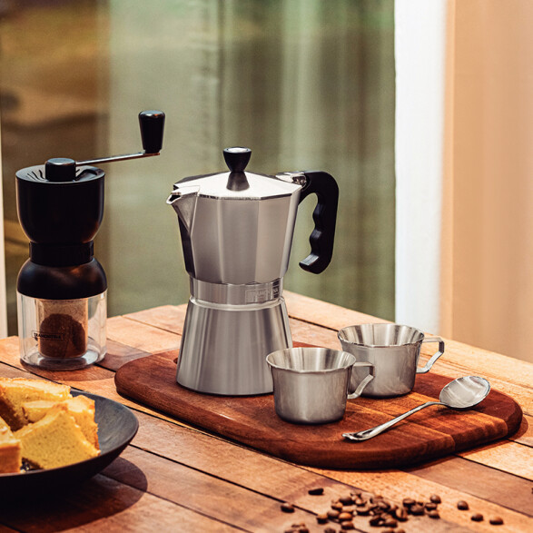 Cafetera espresso italiana en aluminio 320 ml TF6630