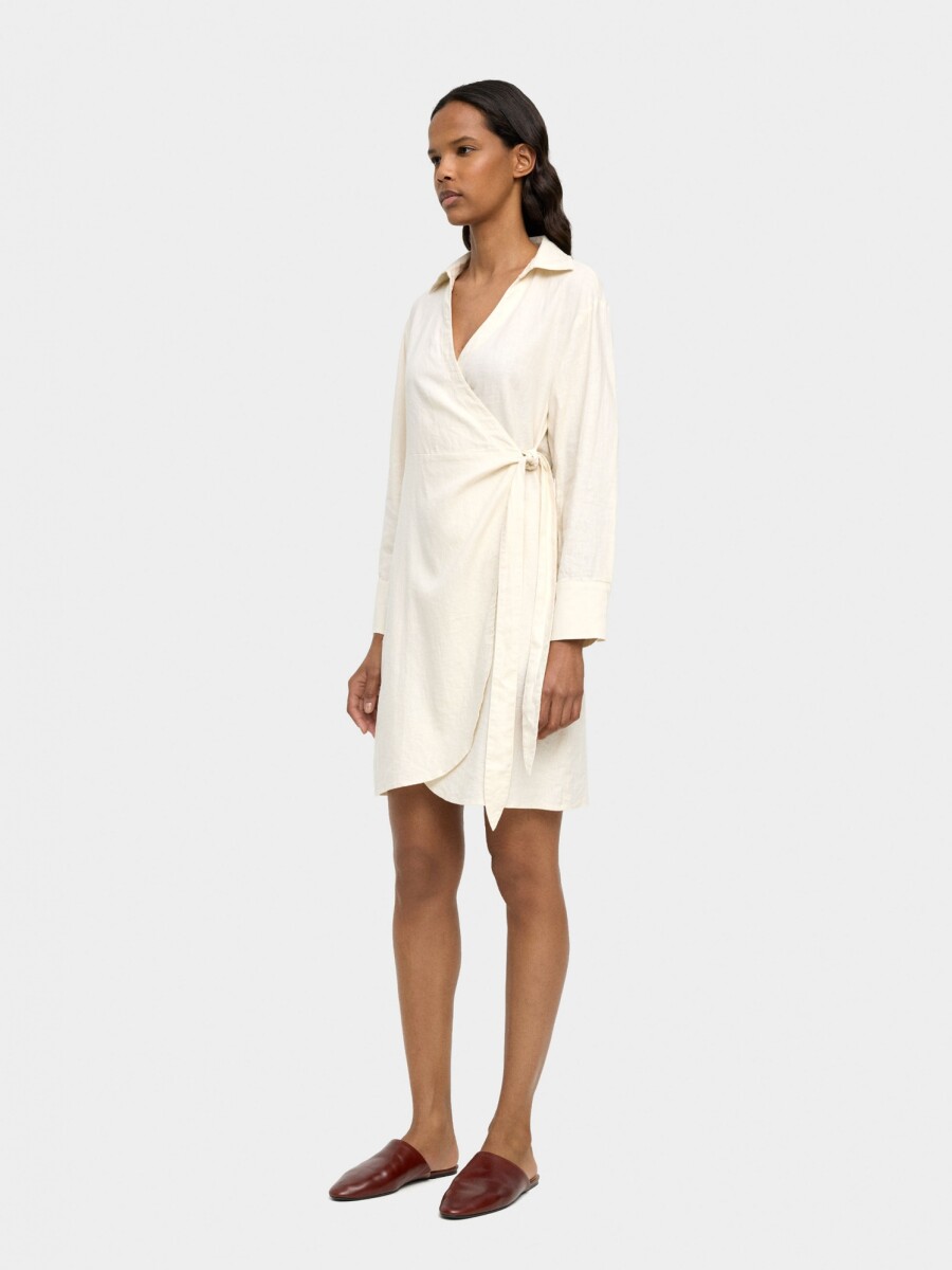 Vestido Con Cruce De Lino crudo