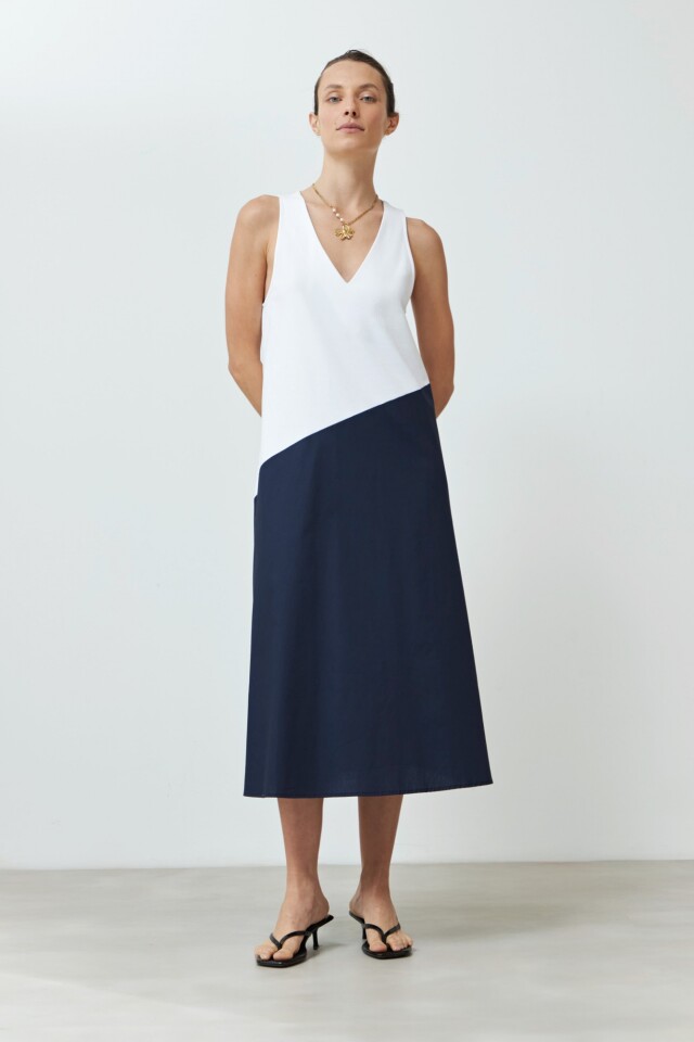 Maxi vestido bicolor azul marino