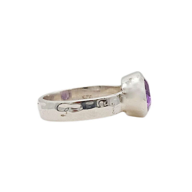 Anillo Oval-Plata 925-Con Amatista-AN4656 conpiedra