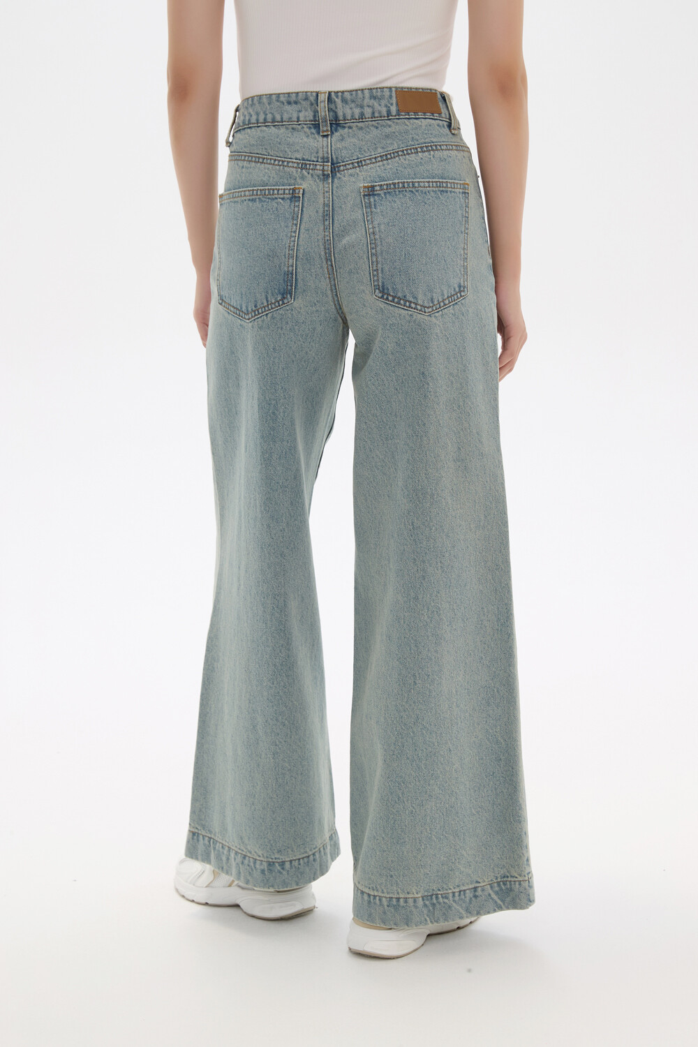 Pantalon Melvara Celeste Grisaceo