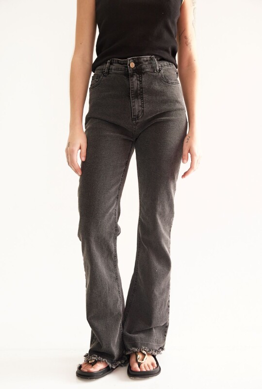 Jean New Flare Negro