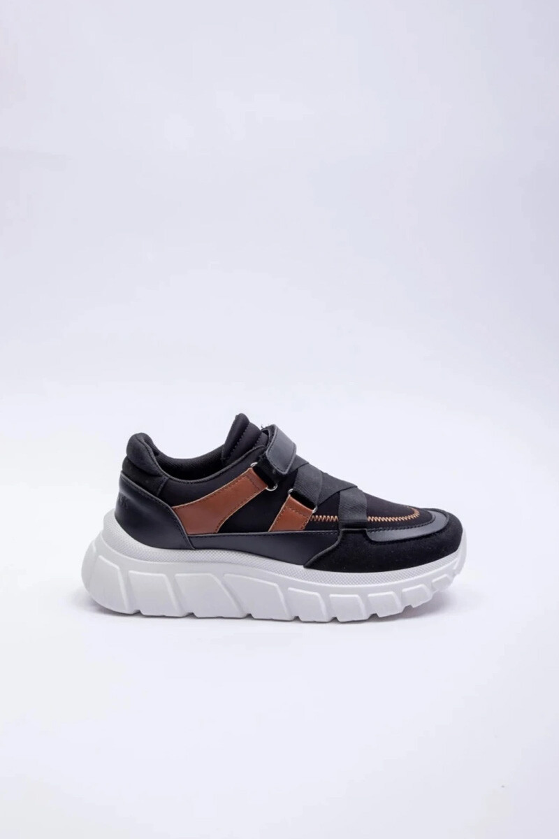 CALZADO DEPORTIVO MUJER PDK VEDRA Negro