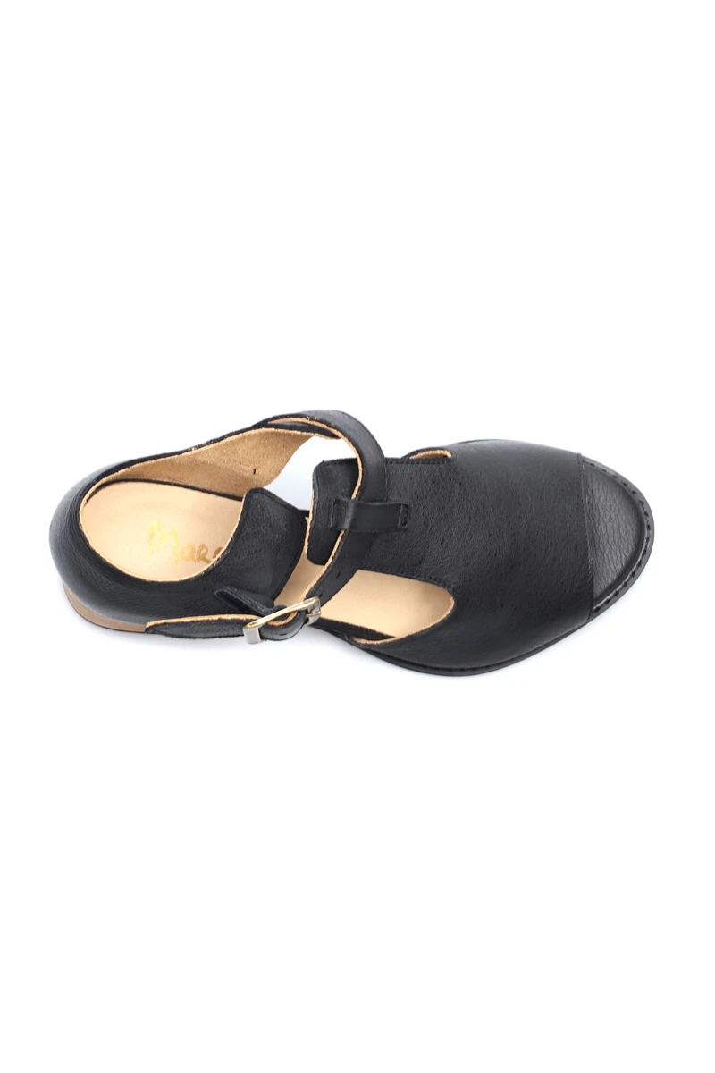Sandalia Taco Medio Con Hebilla Boca Pez Cuero Negro