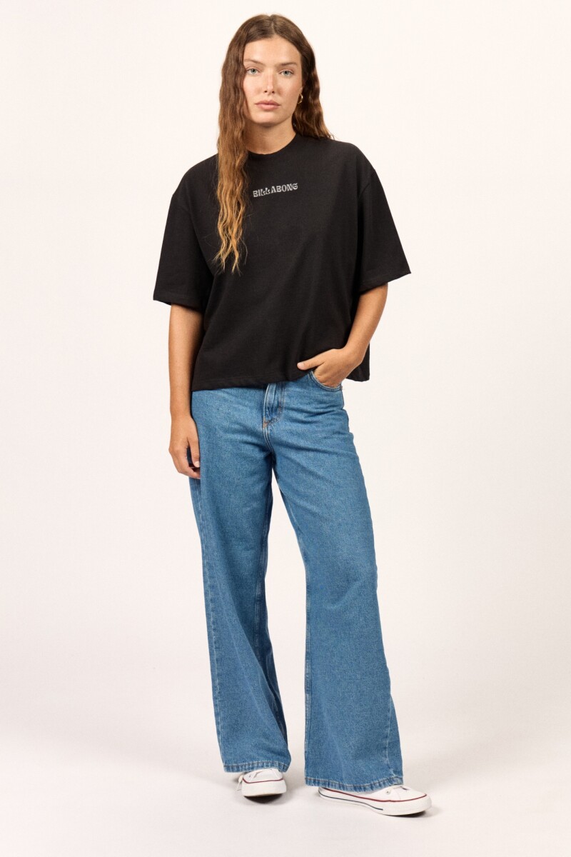 REMERA VACATION BOXY TEE J-negro