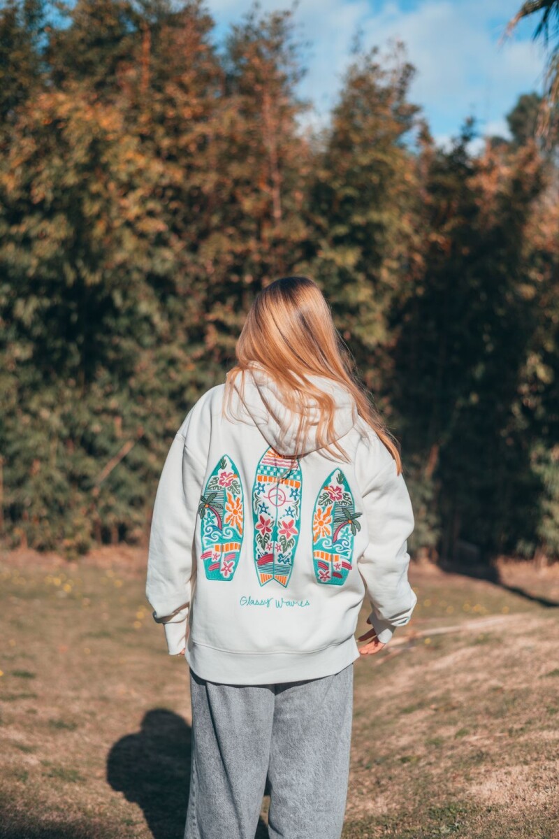 Hoodie Mahalo Bordado / Crudo U