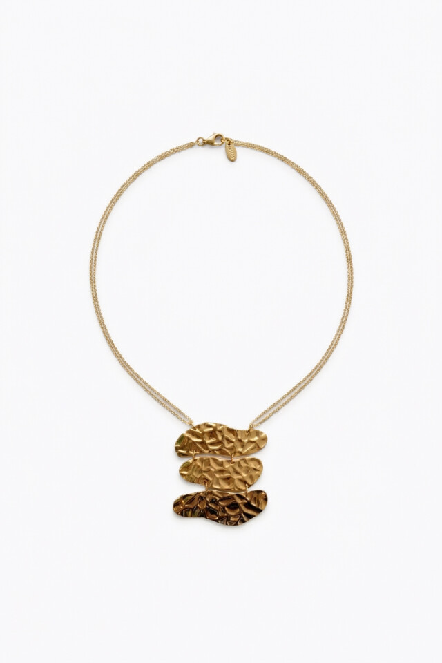 Collar de acero machacado dorado
