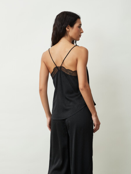 BLUSA ARVIA NEGRO