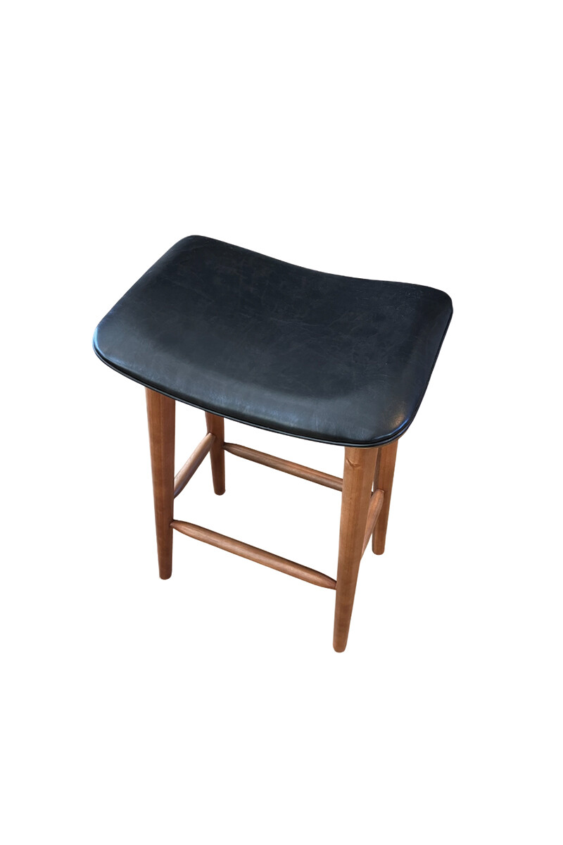 CARE BANQUETA CARE MADERA Y SIMIL CUERO