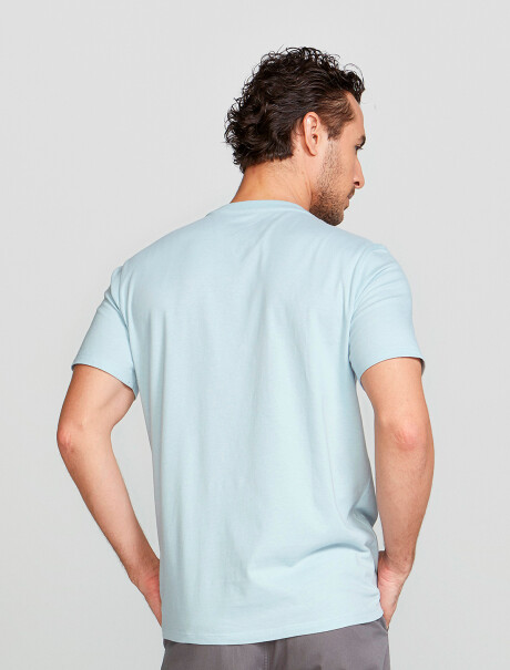 CAMISETA BÁSICA MANGA CORTA CELESTE