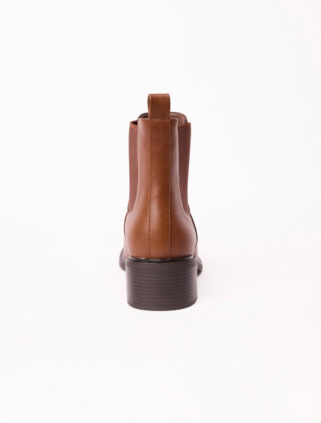 Bota con elastico Nira Bota con elastico Nira