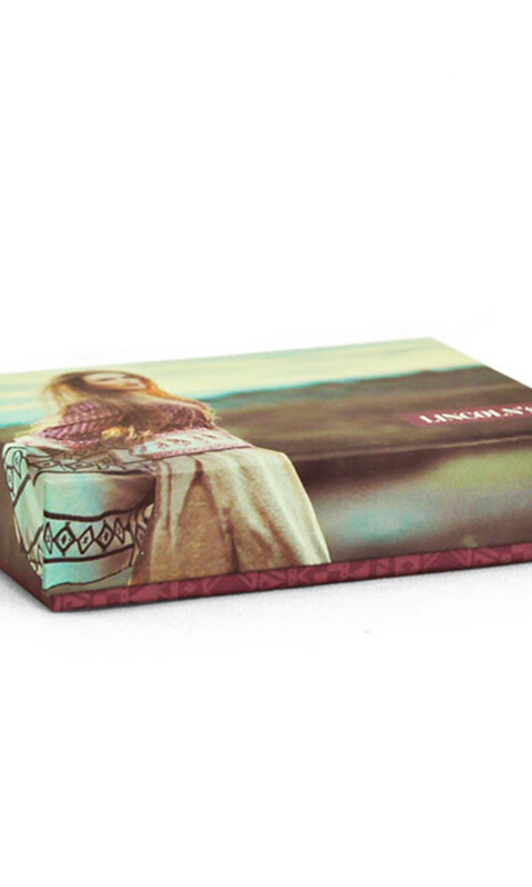 BILLETERA BOHO EMMA DISEÑO ÉTNICO Y NEGRO