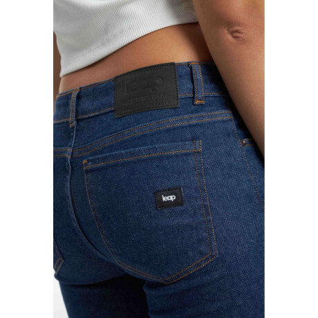 Jean Larisa Blue W24