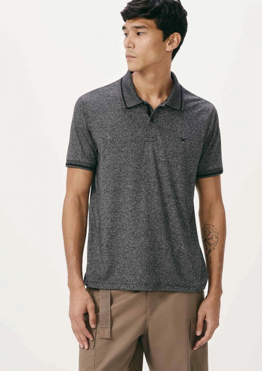 POLO BÁSICA EN PIQUÉ - GRIS 
