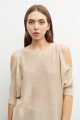 Sweater lurex hombros descubiertos beige