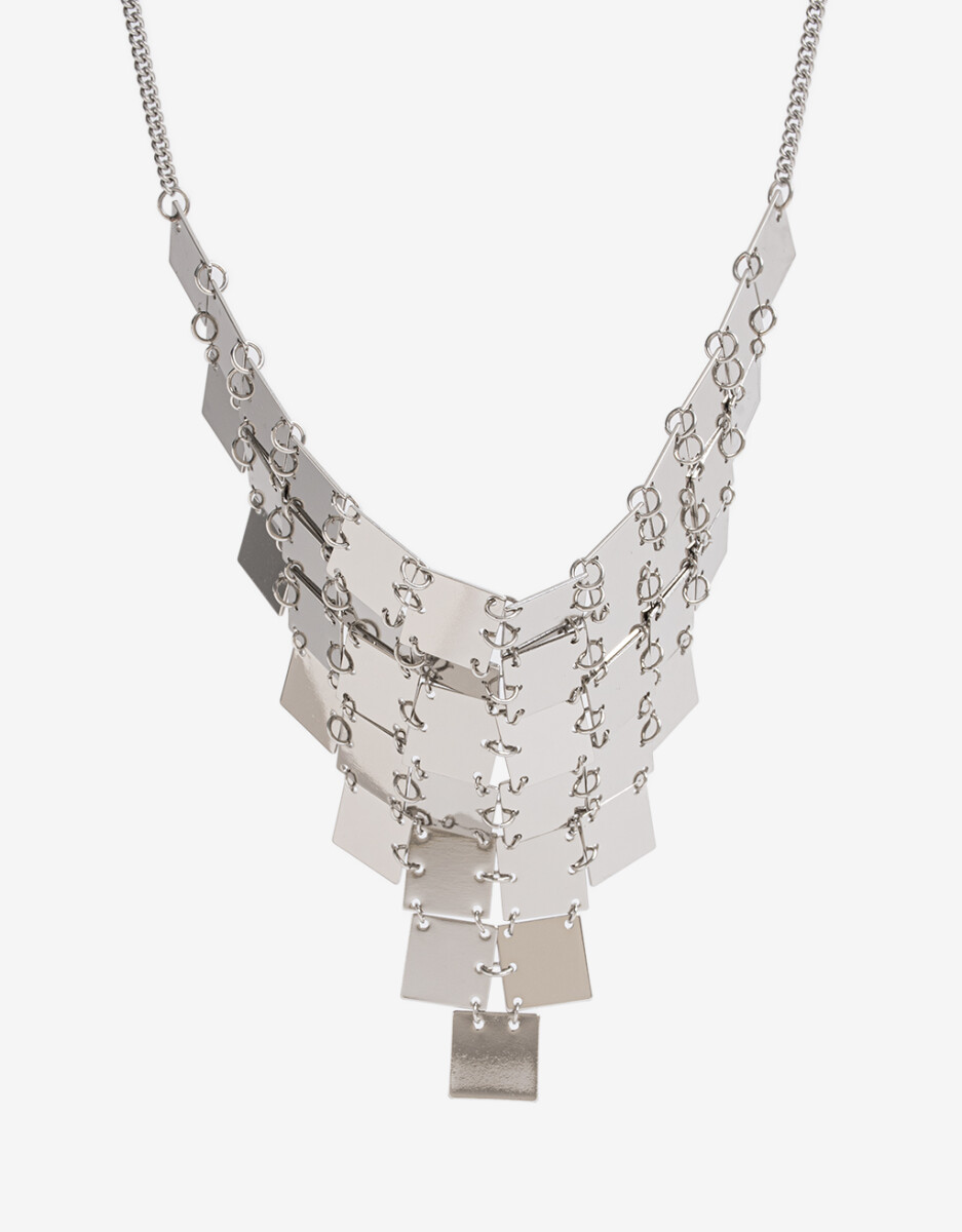Collares Cortos, Statement Night 