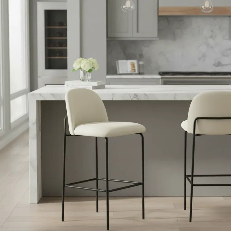 Banco Alto para barra base y patas metal negras / Asiento y respaldo tapizado pu color perla Banco Alto para barra base y patas metal negras / Asiento y respaldo tapizado pu color perla