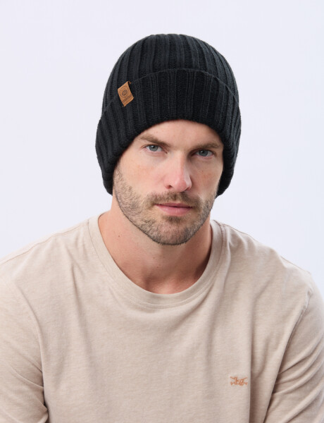 GORRO TEJIDO Negro