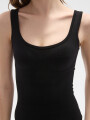 Musculosa Kamira Negro