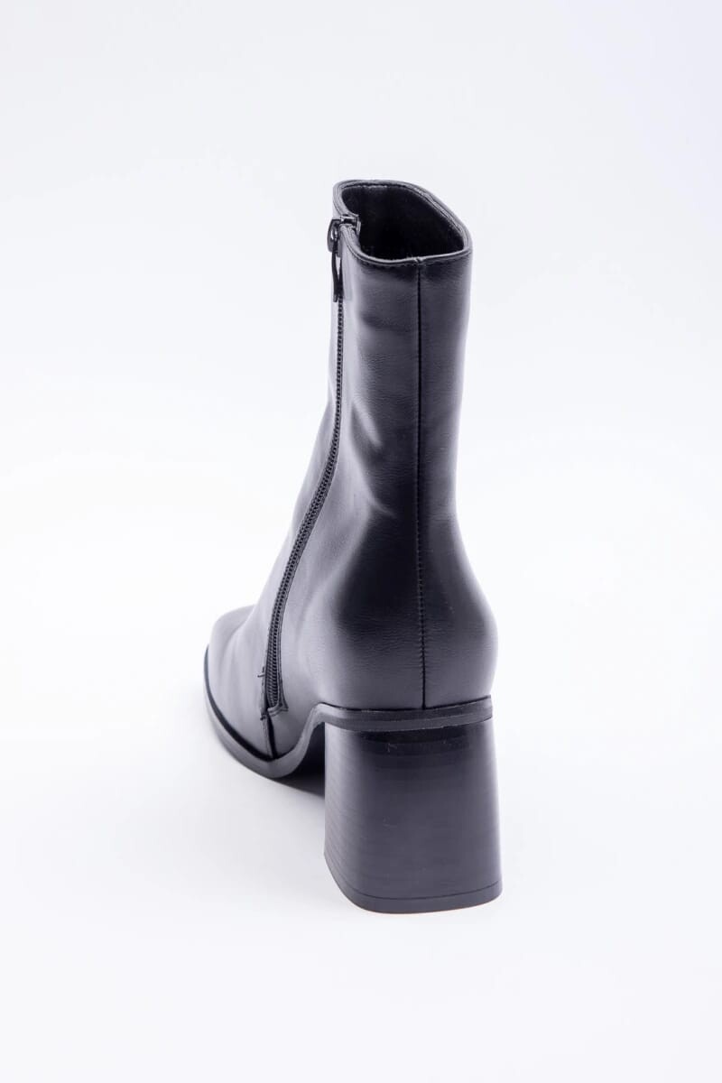 Botas Jessie negro 