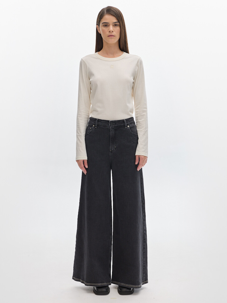 Jean Wild Solid - Black 