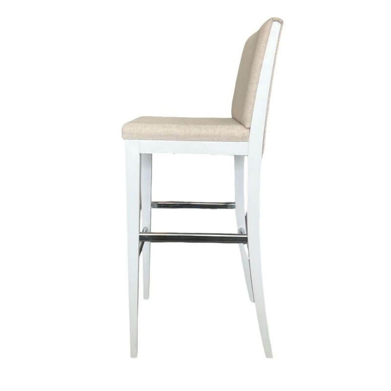 Banco para barra - Tapizado tela beige - Producto con pequeños detalles. Banco para barra - Tapizado tela beige - Producto con pequeños detalles.