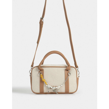 Cartera Bowling Con Charm Blanco Crudo